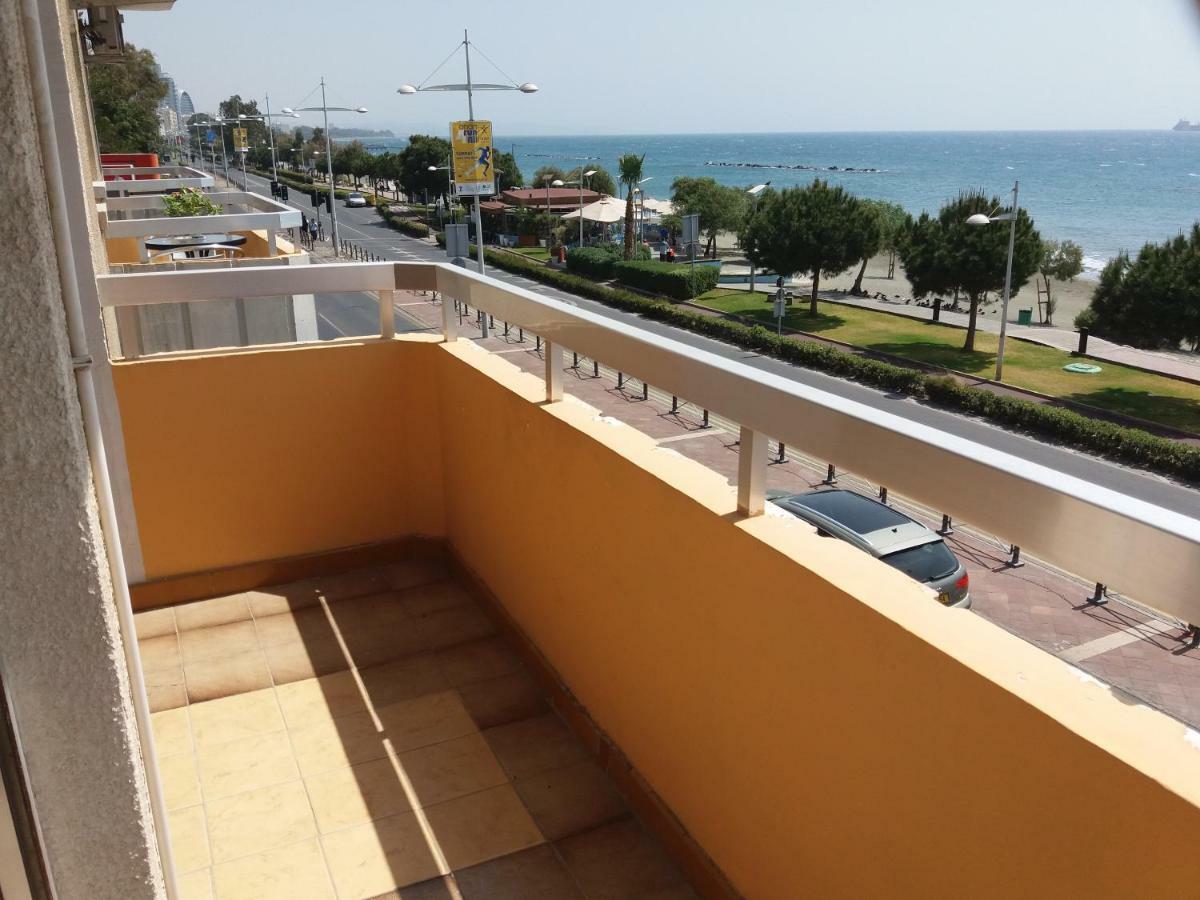 Mediterranean Breeze Apartamento Limassol Exterior foto
