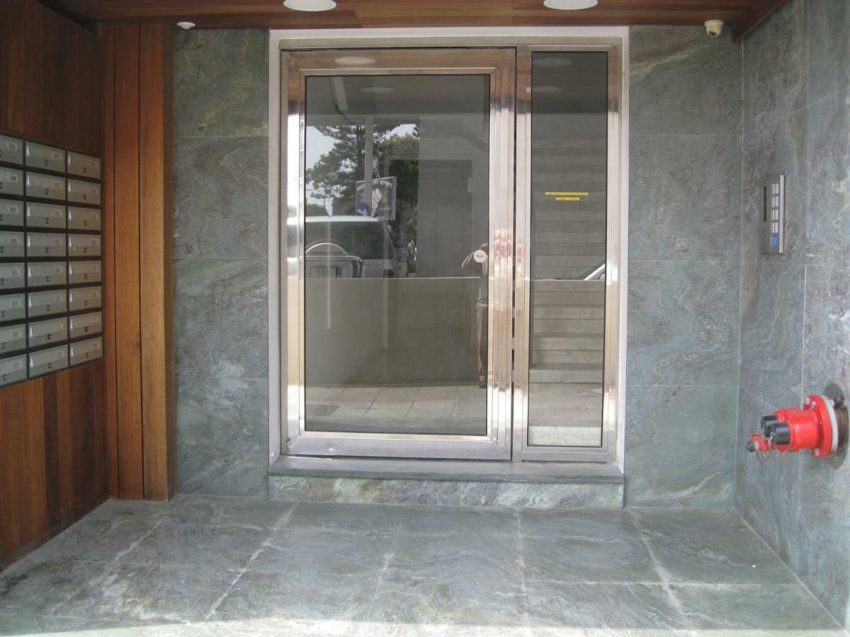 Mediterranean Breeze Apartamento Limassol Exterior foto